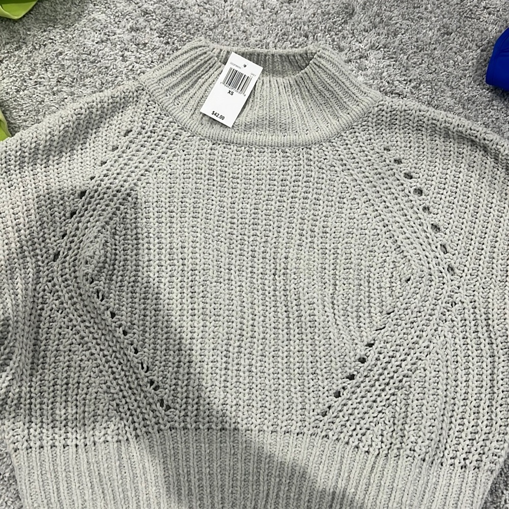 turtle neck cropped sweater